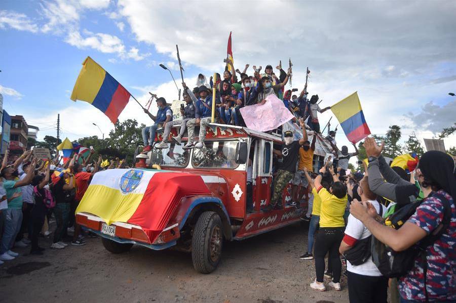 Indígenas de Ecuador apoyan manifestaciones en Colombia y advierten de Lasso