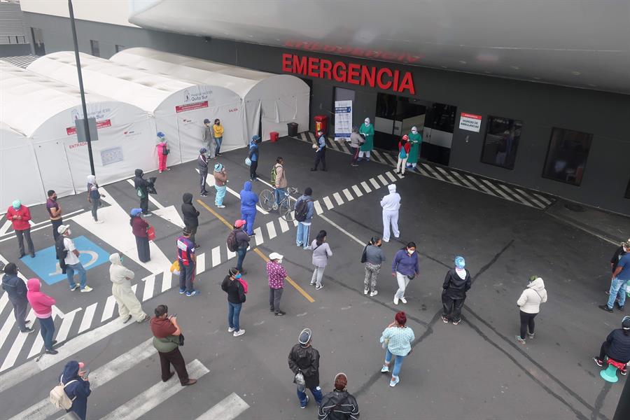 COVID en Quito: riesgo de nuevo pico de contagios