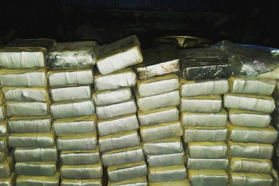 Carchi: Incautan media tonelada de cocaína, valorada en 10 millones de dólares