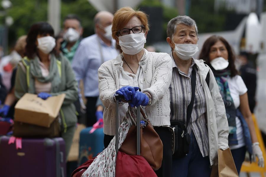 15 mil pruebas disponibles para COVID-19 en Guayaquil, Quito y Cuenca