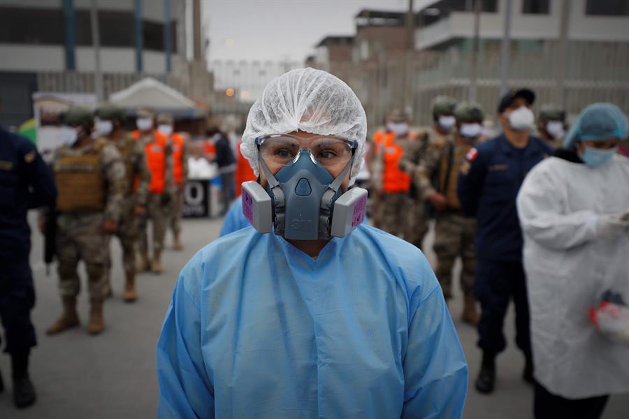Perú: la cifra diaria de muerte por COVID más baja desde abril