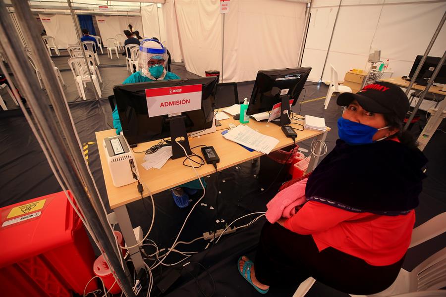 Ecuador recibe desembolso de $500 millones del Banco Mundial