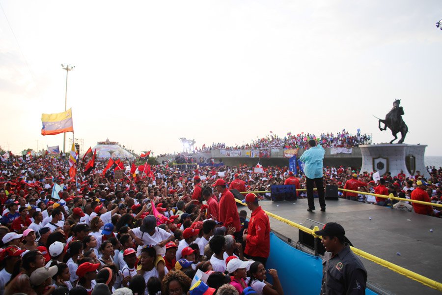Maduro dice que no importa si reconocen eventual reelección