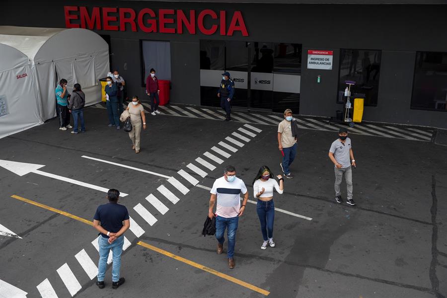 Quito impone nuevas restricciones contra el COVID-19