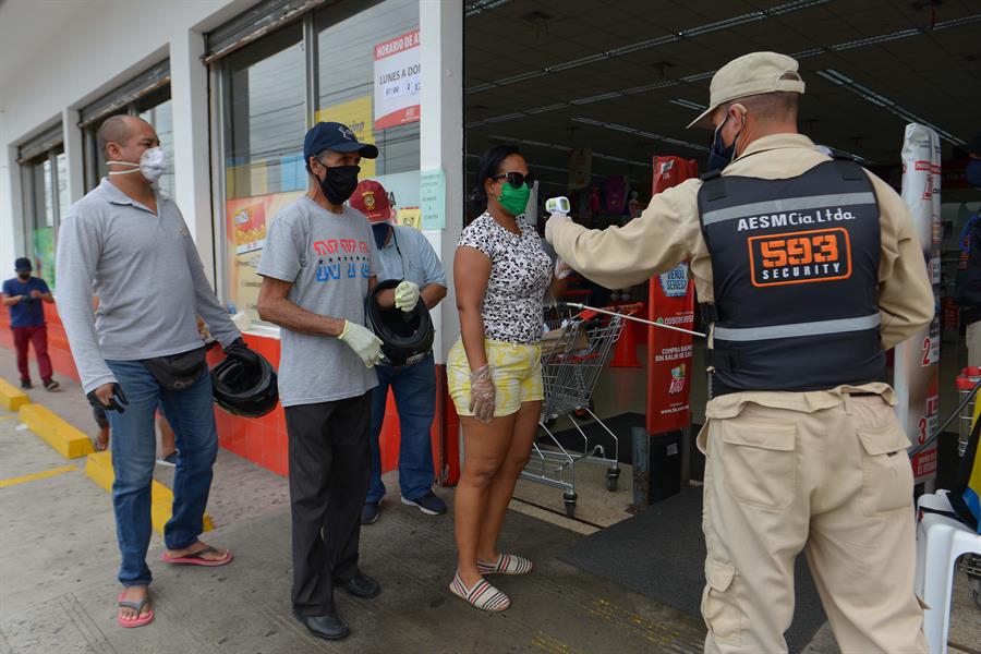 Ecuador sigue una tímida reactivación tras 2 meses de cuarentena