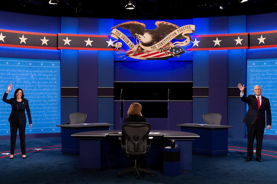 Pence y Harris se enfrentaron en debate vicepresidencial