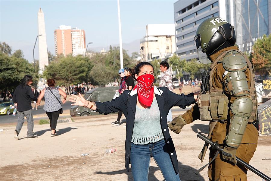 Detenciones en Chile enfrentan a Gobierno y Fiscalía