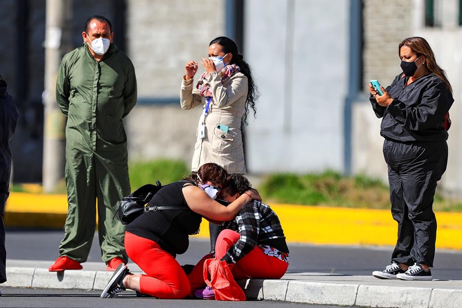 Defensoría del Pueblo pide que Quito vuelva a semáforo rojo