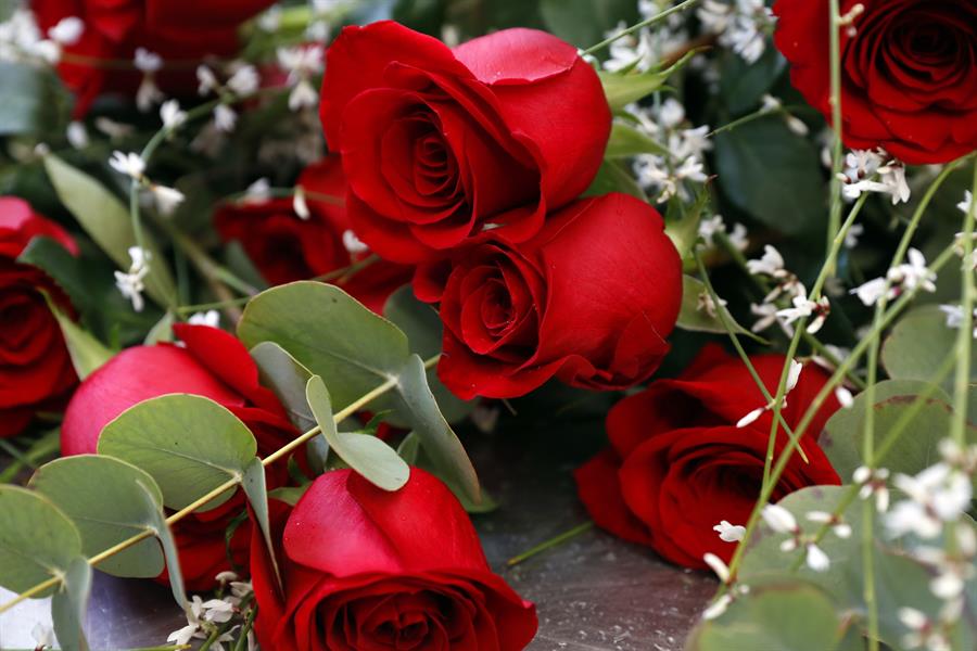 Compras en línea por San Valentín aumentaron un 321 % en una década