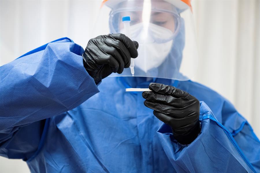 Pfizer solicita autorización para distribuir vacuna en la UE