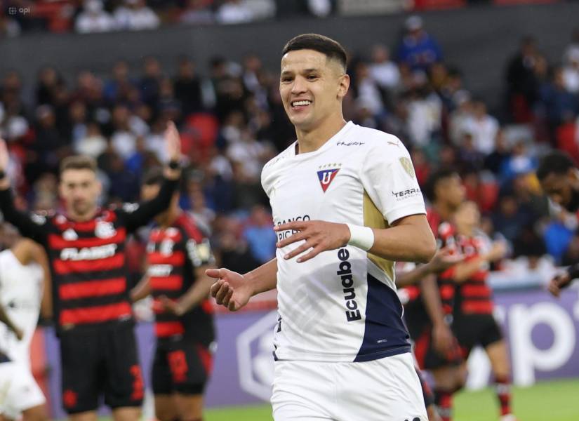 Álex Arce disputó la fase de grupos de la Copa Libertadores con Liga de Quito.