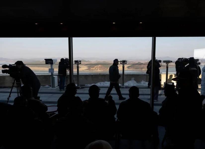 Starbucks abre una cafetería con vistas a Corea del Norte.