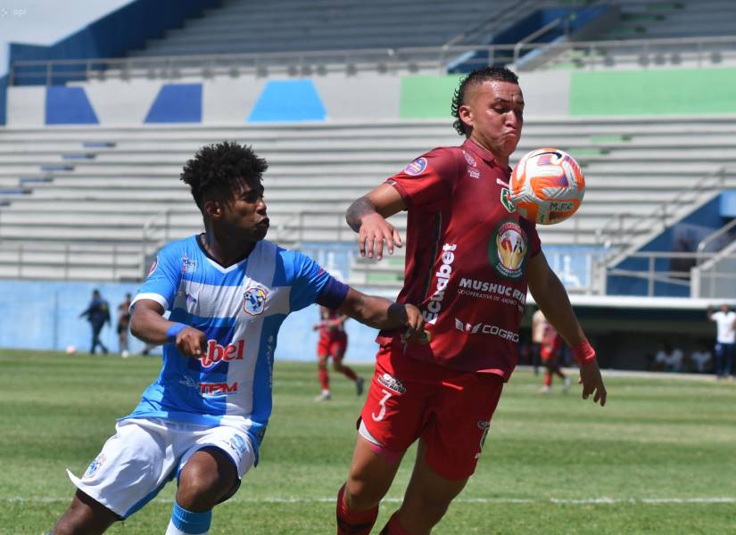 Manta FC y Mushuc Runa luchan por no descender.
