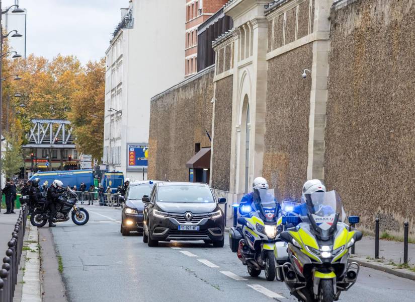 Un convoy policial escoltó a Nicolás Sarkozy tras salir de prisión