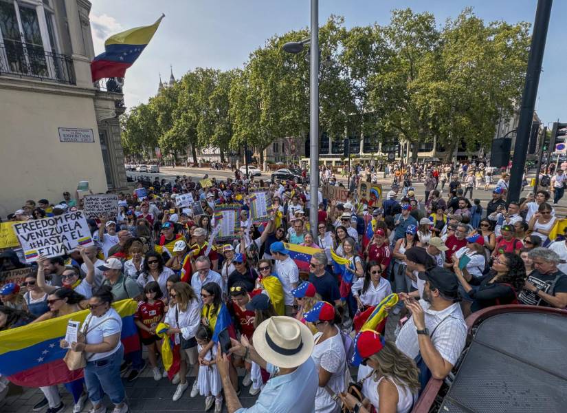 Centenares de venezolanos se manifestaron de forma pacífica este sábado en Londres y otras ciudades del Reino Unido.