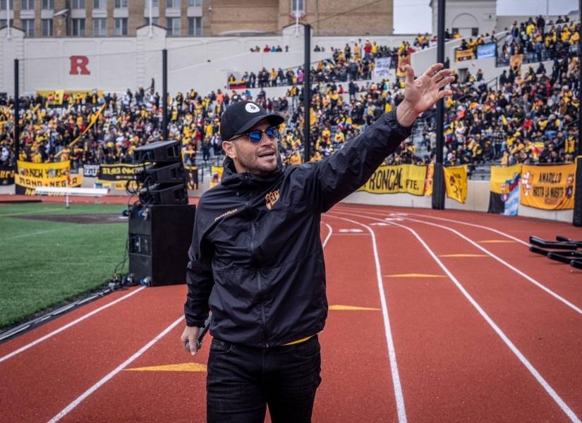 Daniel Betancourt en la Noche Amarilla 2024