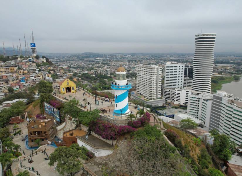 Una vista aérea del norte de Guayaquil, que abarcan las parroquias Tarqui y Pascuales.