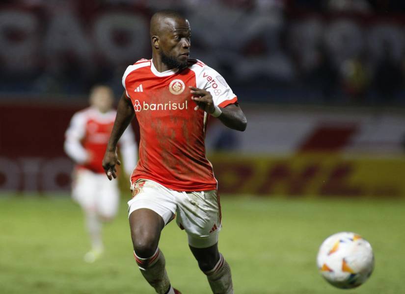 Enner Valencia jugó 60 minutos en el primer amistoso de la temporada.