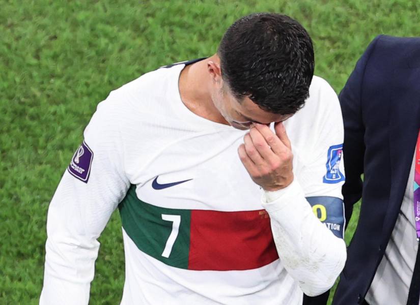 Cristiano Ronaldo salió llorando del campo de juego tras la eliminación de Portugal, a manos de Marruecos.