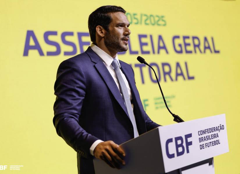 El presidente de la Confederación Brasileña de Fútbol, Samir Xaud, implicado en operación policial.