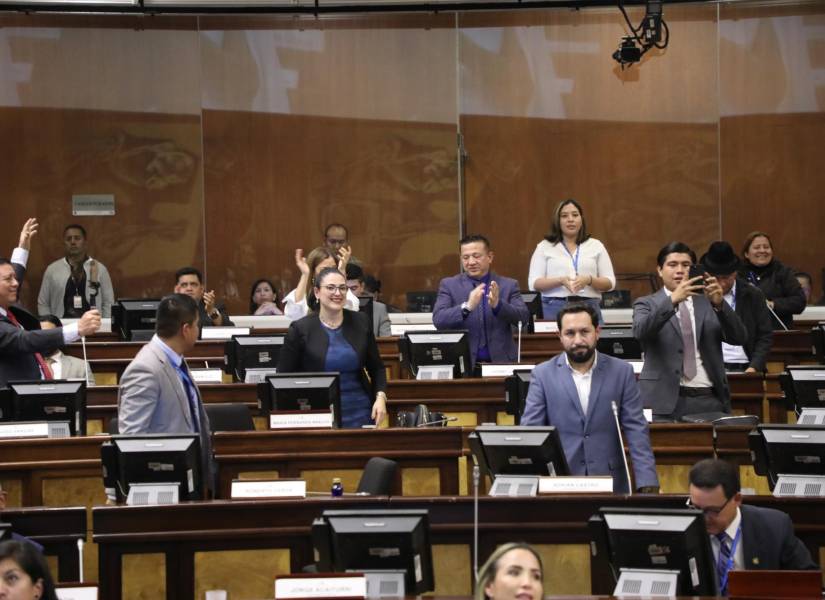 La Comisión de Enmiendas aprobó informe sobre reforma a los requisitos para  ser asambleísta