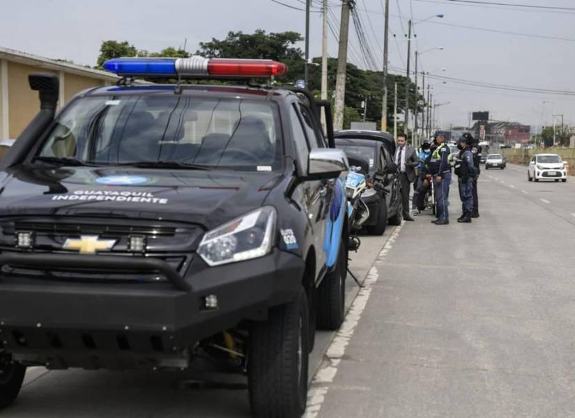 Nuevas camionetas adquiridas por el Municipio patrullan en Guayaquil desde el 2022.