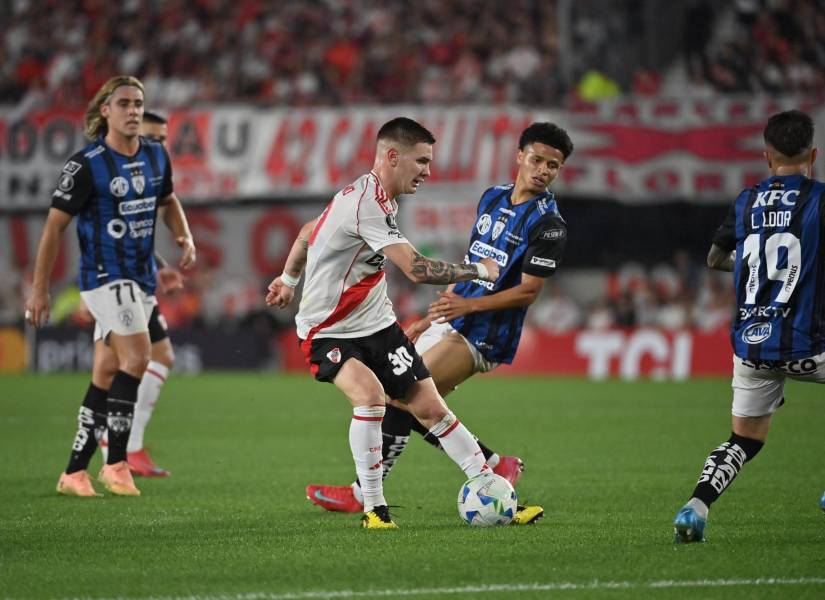Independiente del Valle perdió 6-2 ante Independiente del Valle.