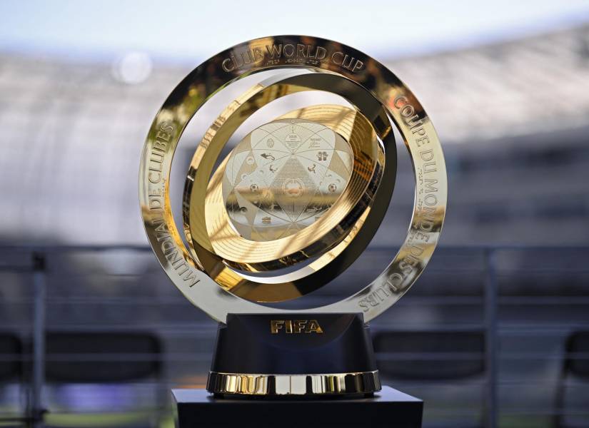 Una vista al trofeo que se entregará al campeón del Mundial de Clubes 2025.