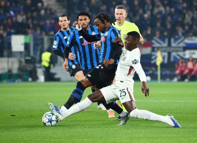 Moisés Caicedo fue una de las figuras durante el duelo del Chelsea ante el Atalanta por la Champions League.