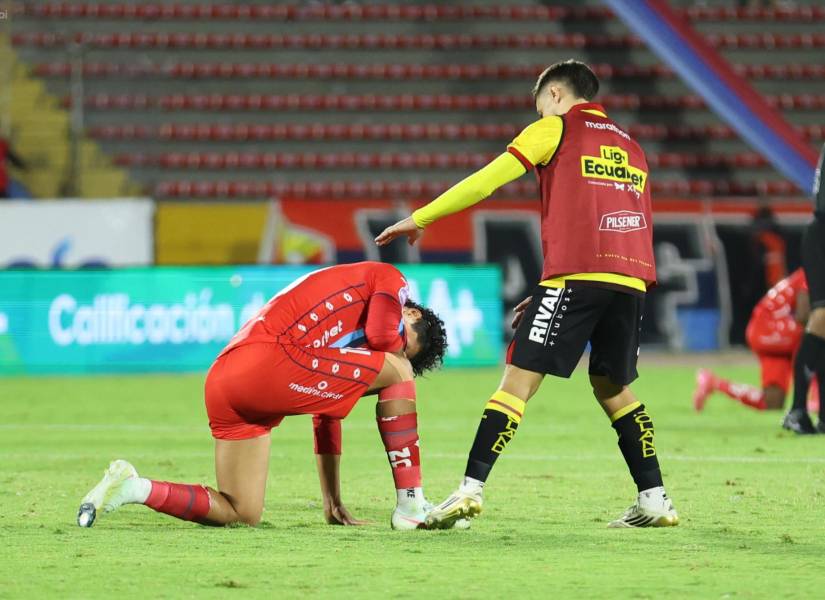 Jugador de El Nacional lamenta la derrota de su equipo ante Barcelona SC por la jornada 24 de la LigaPro