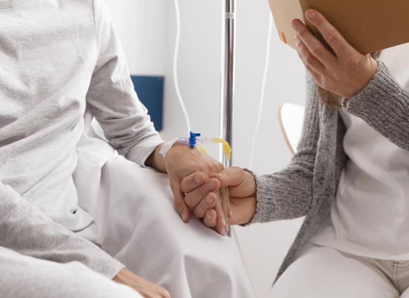 El tratamiento con quimioterapia puede provocar múltiples efectos secundarios.