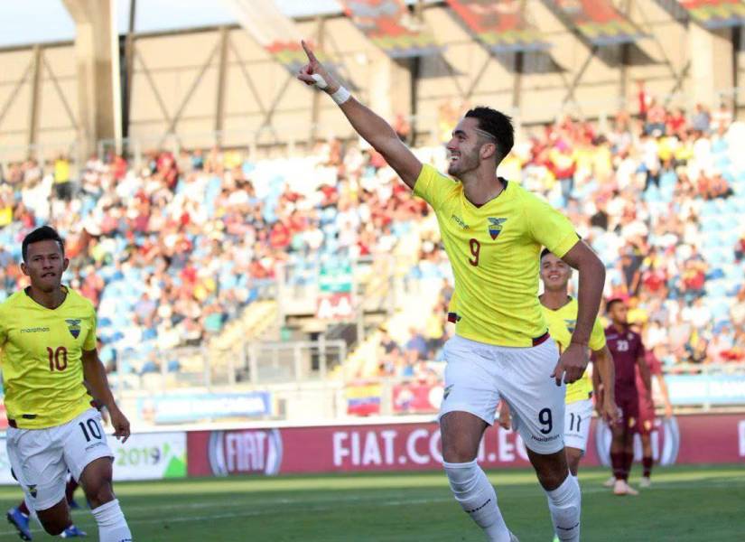 Leonardo Campana, goleador con la seleción de Ecuador en el Sudamericano Sub 20 de Chile jugado en 2019.