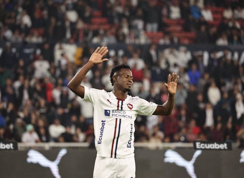 Liga de Quito compite en las semifinales de la Copa Libertadores ante Palmeiras.