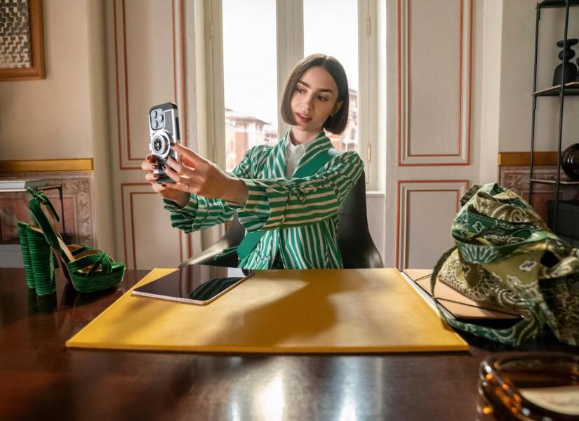 Escenas de Emily en Paris.