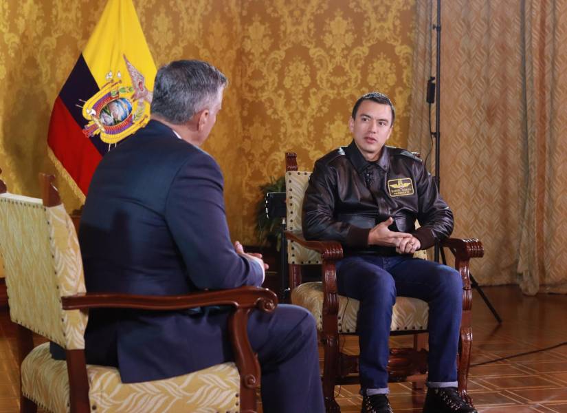 Daniel Noboa ofreciendo una entrevista a la cadena CNN en español, 25 de febrero
