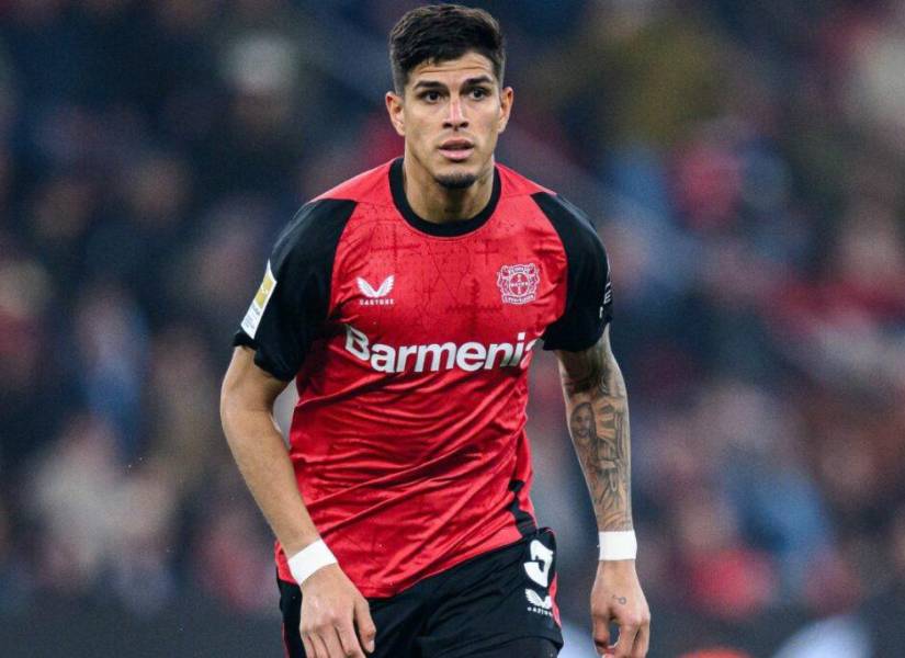 Piero Hincapié, defensor ecuatoriano.