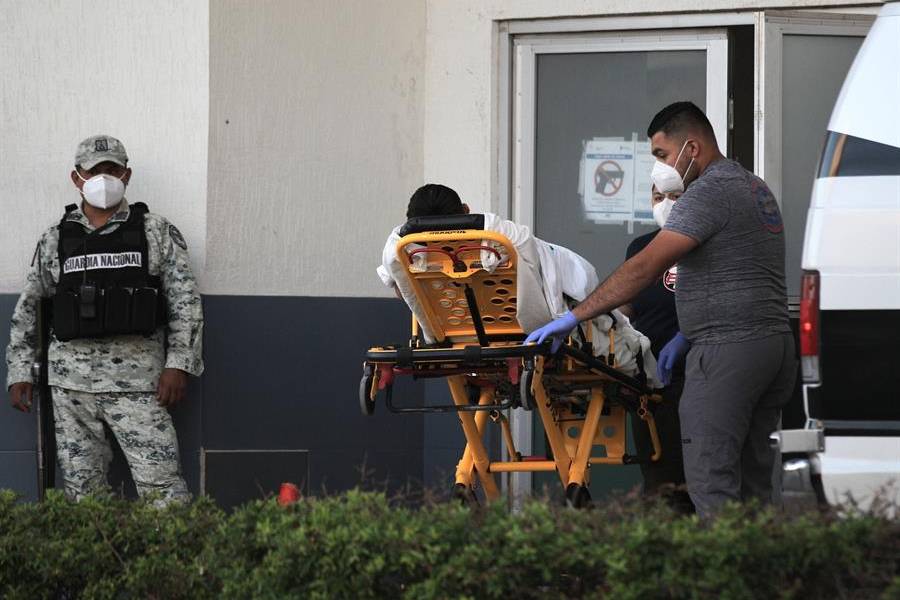 Muertes semanales por COVID-19 aumentan un 11 % en el mundo