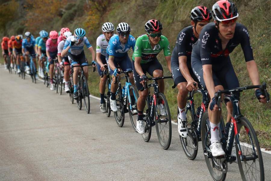 Carapaz sigue segundo en Vuelta a España tras etapa 11