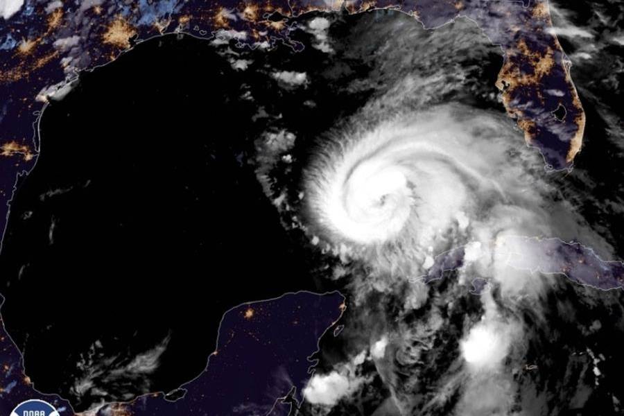 Florida se prepara para golpe de Michael como huracán de categoría 3