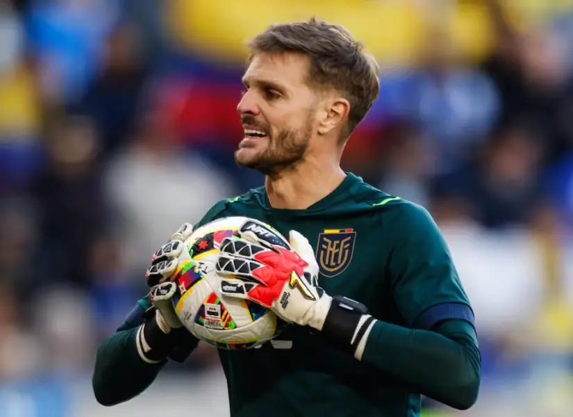 Javier Burrai, portero argentino-ecuatoriano.