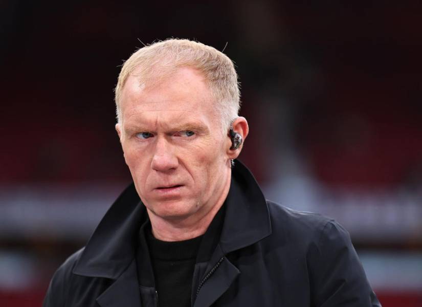 Paul Scholes habló de Moisés Caicedo.