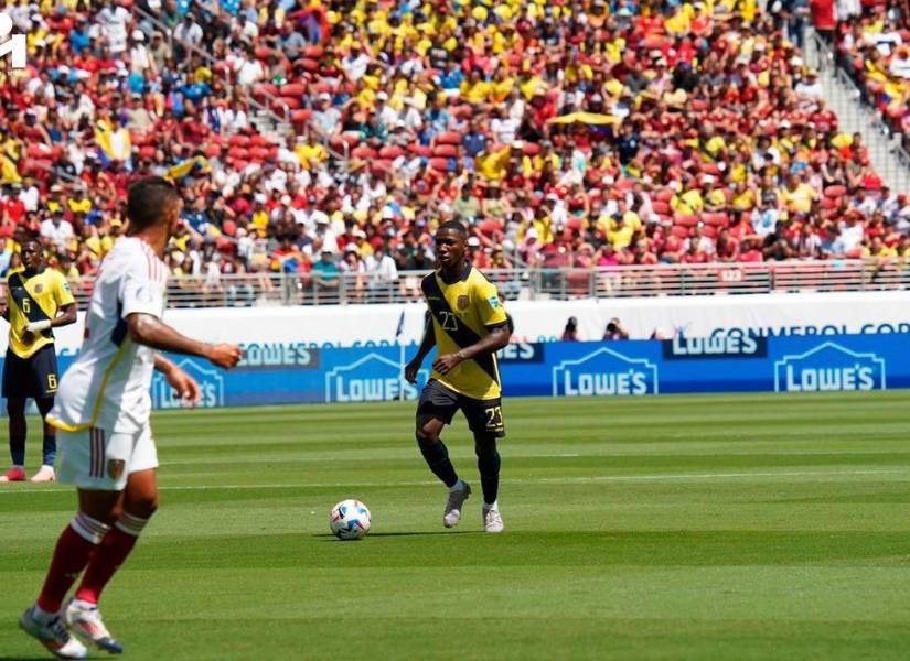 Moisés Caicedo fue titular en el partido de la selección de Ecuador ante Venezuela en la Copa América