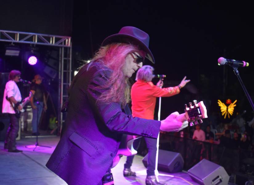 Presentación de The Bon Jovi Experience en Samborondón.