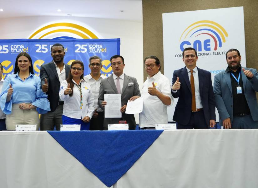 Construye durante su inscripción.