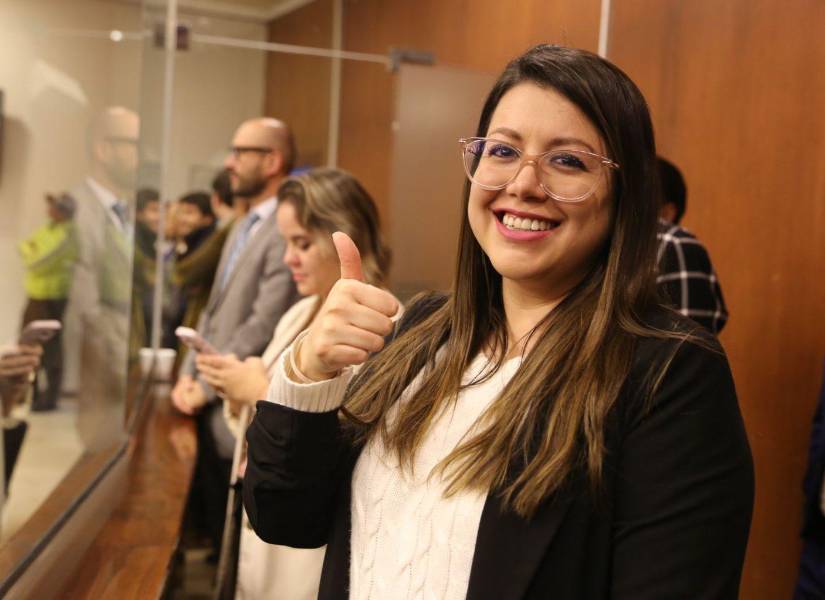 La ministra de Energía y Minas, Andrea Arrobo, tras la aprobación de la Ley No Más Apagones.