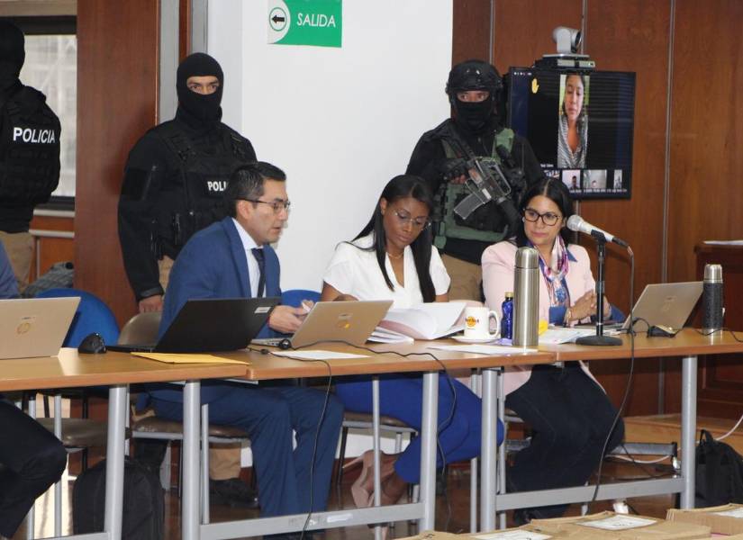 Diana Salazar durante la audiencia en la CNJ.