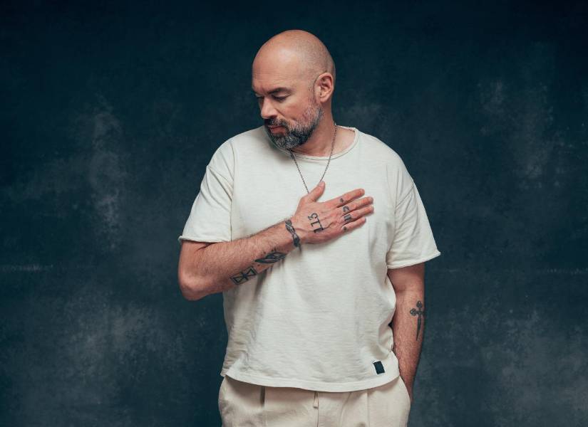 Cruce de Caminos salió en el año 2009.