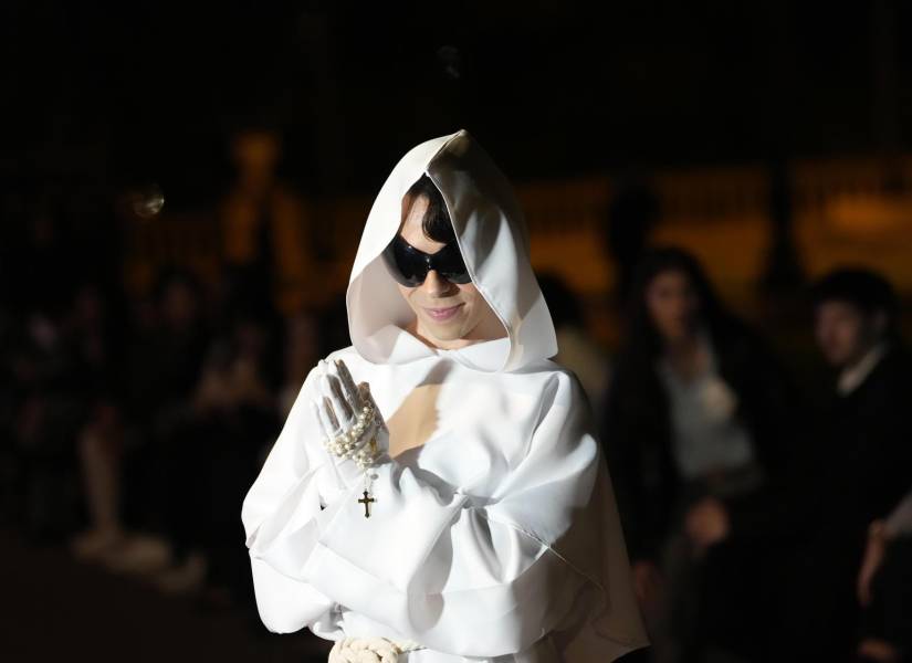 Rosalía se inspiró en varios elementos religiosos y del barroco europeo para su álbum.