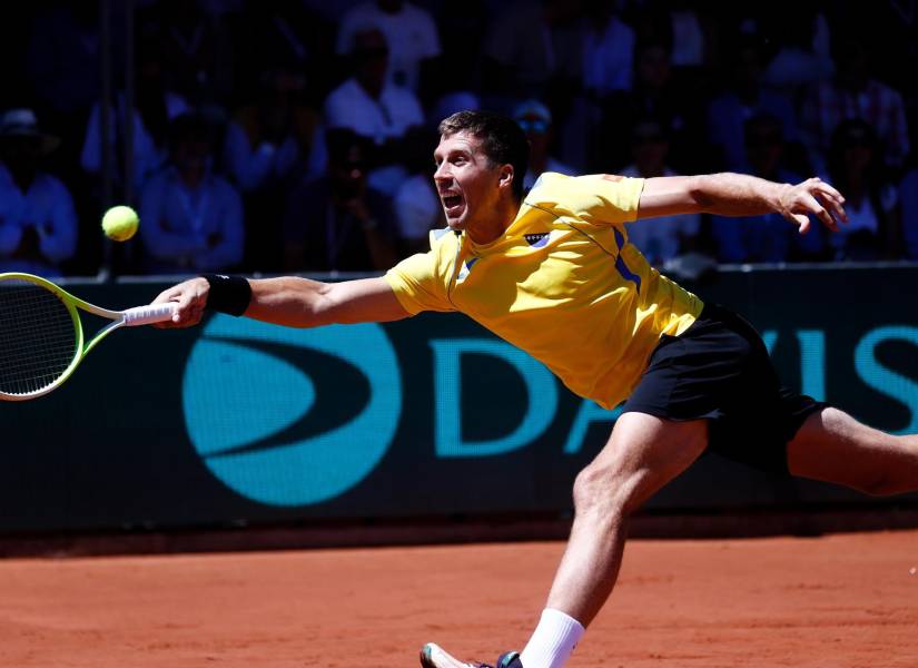 El tenista bosnio Nerman Fatic venció en dobles a los ecuatorianos Diego Hidalgo y Gonzalo Escobar por la serie de Copa Davis Grupo Mundial I, en Quito (Ecuador).