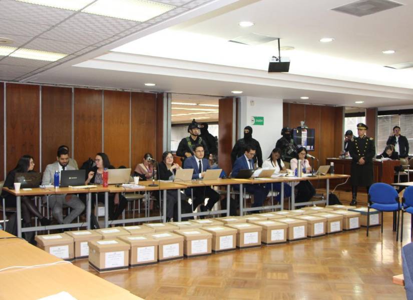 La audiencia se desarrolla en la CNJ.